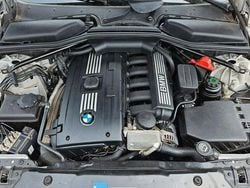 Silber Gebraucht 2008 BMW 523 Sport Line Kombi | 3.400 € (Superpreis)