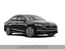 Schwarz, schwarzmagic perleffekt (1z) Gebraucht 2024 Skoda Octavia Selection Limousine | 26.279 € (Etwas zu teuer)