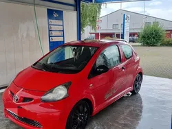Rot Gebraucht 2007 Toyota Aygo Kleinwagen | 1.900 € (Fairer Preis)