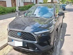 Schwarz Gebraucht 2023 Toyota Corolla Cross SUV | 28.400 € (Fairer Preis)