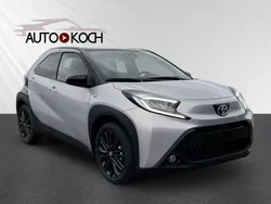 Silber Neu 2025 Toyota Aygo Edition Kleinwagen | 24.440 €