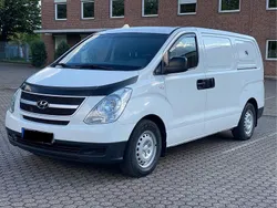 Weiß Gebraucht 2012 Hyundai H-1 Van / Kleinbus | 4.000 € (Superpreis)