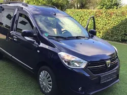 Blau Gebraucht 2018 Dacia Dokker Comfort Van | 10.250 € (Fairer Preis)