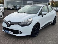 Weiß Gebraucht 2013 Renault Clio IV Expression Kleinwagen | 7.399 € (Etwas zu teuer)