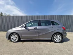 Grau Gebraucht 2012 Mercedes B180 Van / Kleinbus | 11.500 € (Guter Preis)