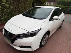 Weiß Gebraucht 2021 Nissan Leaf Kleinwagen | 18.500 € (Teuer)