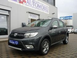 Grau Gebraucht 2019 Dacia Sandero Prestige SUV | 9.990 € (Fairer Preis)