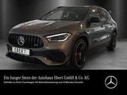 Mountaingrau Gebraucht 2022 Mercedes GLA45 AMG AMG SUV | 62.770 €
