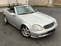 Silber Gebraucht 2001 Mercedes SLK200 Cabrio | 3.899 € (Superpreis)