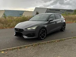 Grau Gebraucht 2023 Cupra Leon VZ Limousine | 29.500 € (Fairer Preis)