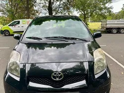 Schwarz Gebraucht 2011 Toyota Yaris Cool Kleinwagen | 4.800 € (Fairer Preis)