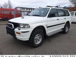 Weiß Gebraucht 1999 Mitsubishi Pajero Top SUV | 18.900 €