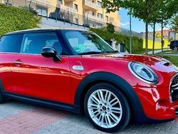 Rot Gebraucht 2019 Mini Cooper SD Kleinwagen | 13.490 € (Fairer Preis)