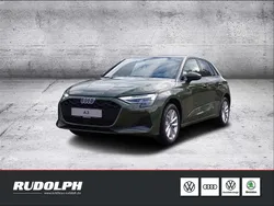 Othercolor Gebraucht 2025 Audi A3 Sportback Ambiente Kleinwagen | 34.930 € (Etwas zu teuer)