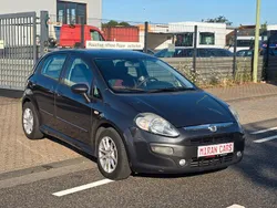 Grau Gebraucht 2011 Fiat Punto Evo Dynamic Kleinwagen | 1.999 €