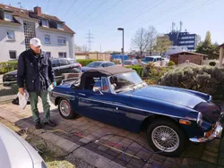 Blau Gebraucht 1971 MG B Cabrio | 21.500 €