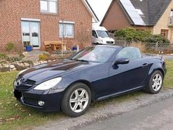Blau Gebraucht 2008 Mercedes SLK200 Cabrio | 6.999 € (Guter Preis)