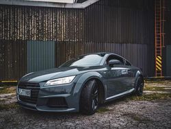 Grau Gebraucht 2015 Audi TT S-Line Coupé | 18.150 €