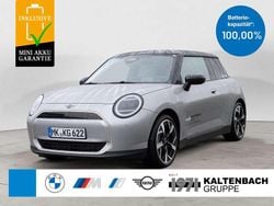 Melting silver Gebraucht 2025 Mini Cooper Favoured Kleinwagen | 30.690 € (Guter Preis)