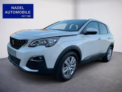 Weiß Gebraucht 2017 Peugeot 3008 Active SUV | 13.490 € (Fairer Preis)