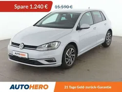 White silver Gebraucht 2018 VW Golf VII Sound Limousine | 14.350 € (Fairer Preis)