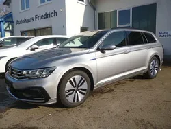 Silber Gebraucht 2022 VW Passat IQ Drive Kombi | 28.700 € (Fairer Preis)