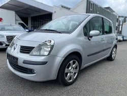 Grau Gebraucht 2006 Renault Modus Van / Kleinbus | 2.000 € (Guter Preis)