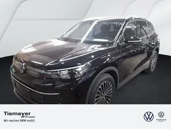 Schwarz Gebraucht 2024 VW Tiguan Life SUV | 31.490 € (Fairer Preis)