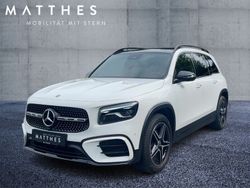 Weiß Gebraucht 2024 Mercedes GLB200 AMG SUV | 47.480 € (Etwas zu teuer)