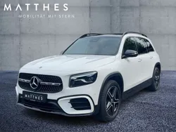 Weiß Gebraucht 2024 Mercedes GLB200 AMG SUV | 51.699 € (Teuer)