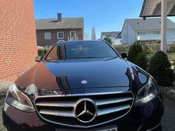 Blau Gebraucht 2015 Mercedes E220 Edition Kombi | 16.700 € (Etwas zu teuer)
