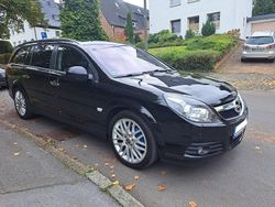 Schwarz Gebraucht 2008 Opel Vectra Cosmo Kombi | 4.450 € (Teuer)