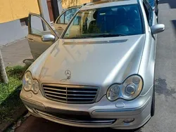Silber Gebraucht 2005 Mercedes C180 Avantgarde Limousine | 2.100 € (Guter Preis)