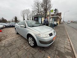 Silber Gebraucht 2004 Renault Mégane Cabriolet Dynamique Cabrio | 1.790 € (Fairer Preis)