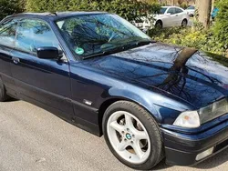 Blau Gebraucht 1998 BMW 323 M Sport Coupé | 16.500 €