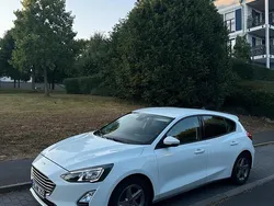 Weiß Gebraucht 2021 Ford Focus Trend Limousine | 9.599 € (Fairer Preis)