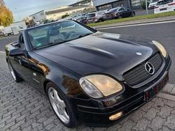 Schwarz Gebraucht 2000 Mercedes SLK230 Cabrio | 2.699 € (Superpreis)