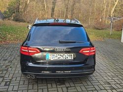 Schwarz Gebraucht 2015 Audi A4 S-Line Kombi | 12.999 € (Fairer Preis)