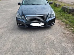 Grau Gebraucht 2009 Mercedes E350 Avantgarde Limousine | 7.500 € (Superpreis)