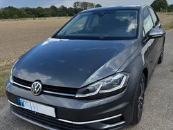 Grau Gebraucht 2018 VW Golf VII Join Limousine | 16.150 € (Etwas zu teuer)