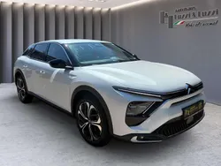 Perlmuttweiss/metal Gebraucht 2024 Citroën C5 X Limousine | 22.490 € (Fairer Preis)