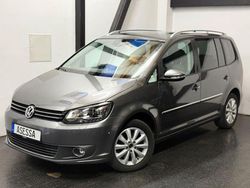 Grau Gebraucht 2014 VW Touran Highline Van / Kleinbus | 12.999 € (Fairer Preis)