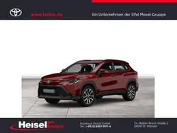 Rot Neu 2025 Toyota Corolla Cross Team SUV | 38.960 € (Fairer Preis)