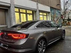 Grau Gebraucht 2016 Renault Talisman Limousine | 11.300 € (Fairer Preis)