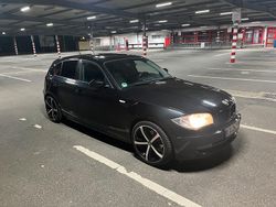 Schwarz Gebraucht 2008 BMW 116 Kleinwagen | 2.800 €