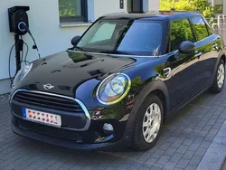 Midnight black metallic Gebraucht 2016 Mini ONE Kleinwagen | 10.000 € (Guter Preis)