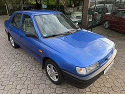 Blau Gebraucht 1995 Nissan Sunny Limousine | 1.950 €