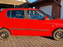 Rot Gebraucht 2013 Skoda Fabia Fresh Kleinwagen | 5.950 € (Guter Preis)