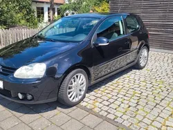 Schwarz Gebraucht 2007 VW Golf V Limousine | 1.600 € (Guter Preis)