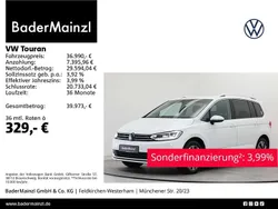 Pure white Gebraucht 2024 VW Touran Highline Van / Kleinbus | 36.990 € (Fairer Preis)